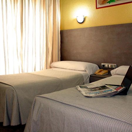 Hotel Universal Мурсия Экстерьер фото