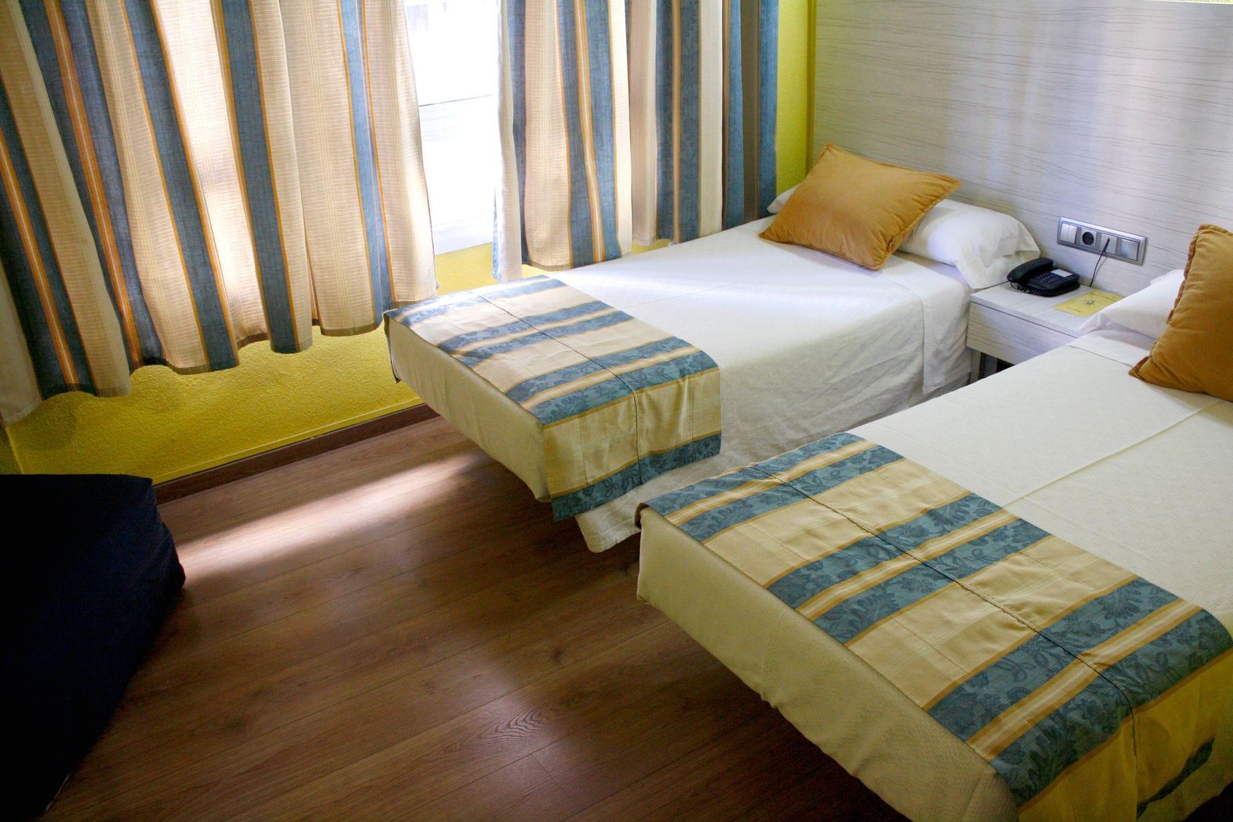 Hotel Universal Мурсия Экстерьер фото